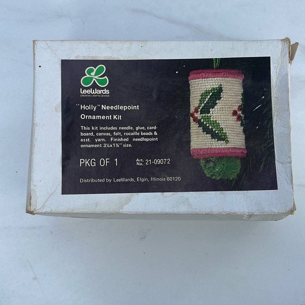 Vintage LeeWards Holly Needlepoint Christmas Ornament Kit 21-09072